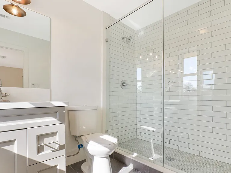 2821 Griffin Ave #2817 — Photo 10