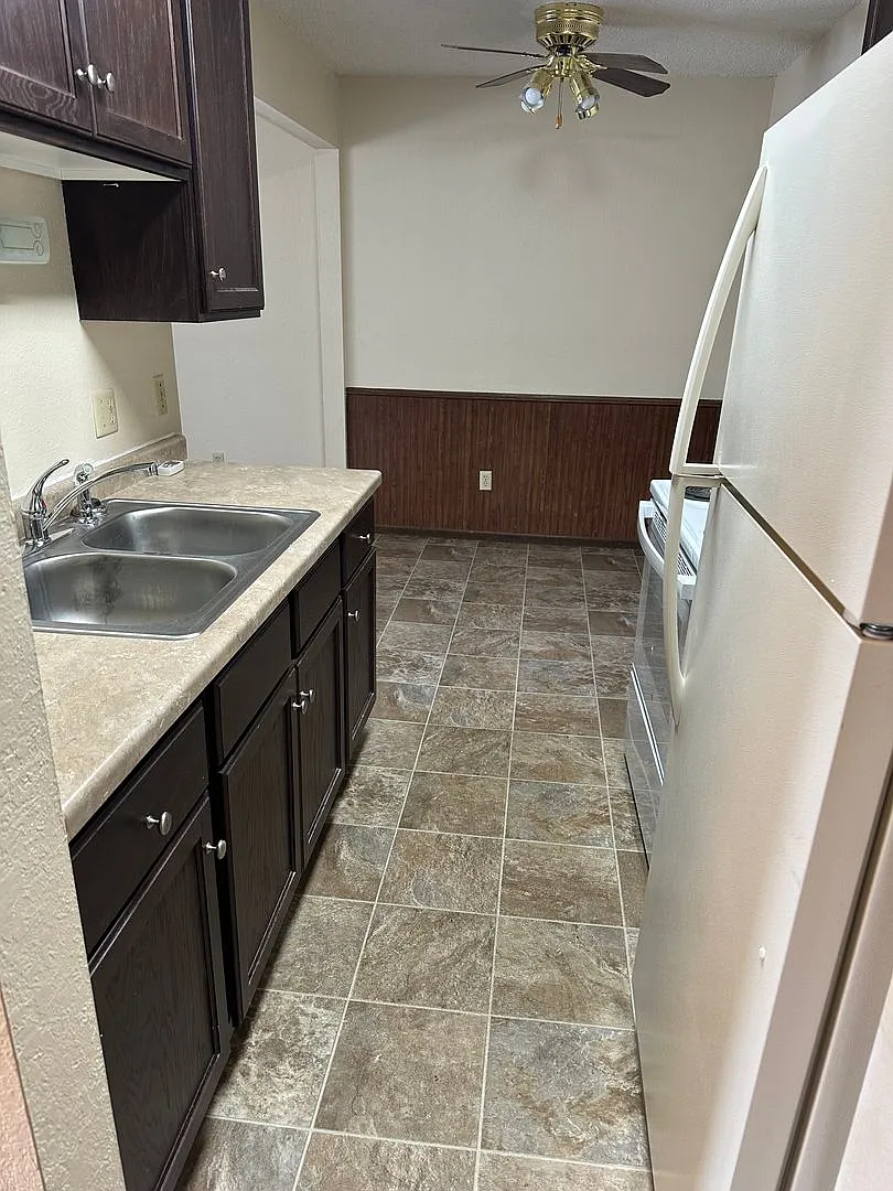 One Bedroom with Balcony — Photo 1