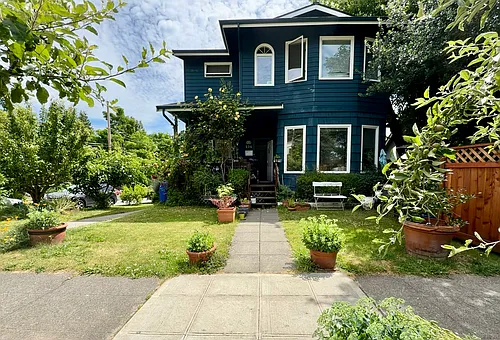 234 27th Ave E Photo 1 234 27th Ave E Photo 1