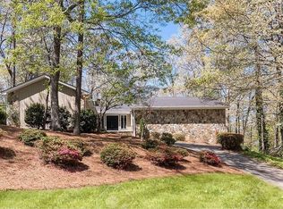 10270 Carleigh Ln, Roswell, GA 30076