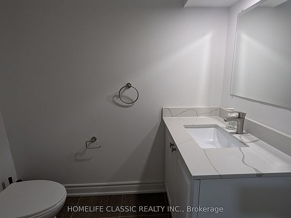 4th image of 230 Alsace Rd