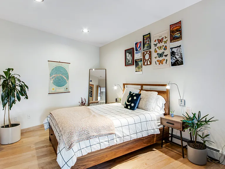 Lower level bedroom #3