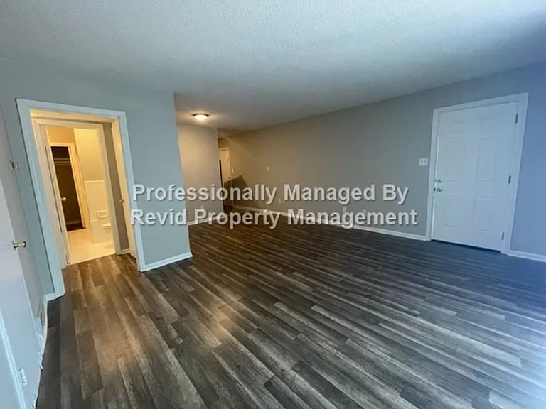 147 Stonewall St. — Photo 37