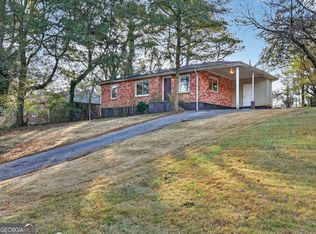 3157 Bluebird Ln, Decatur, GA 30032