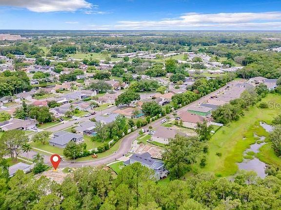 3rd image of 3944 Watson Dr
