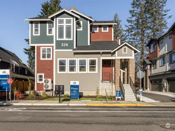326 E Park Street #F1, North Bend, WA 98045