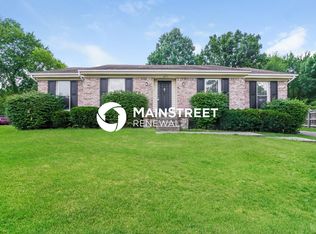 4912 Simpson Dr, Louisville, KY 40218