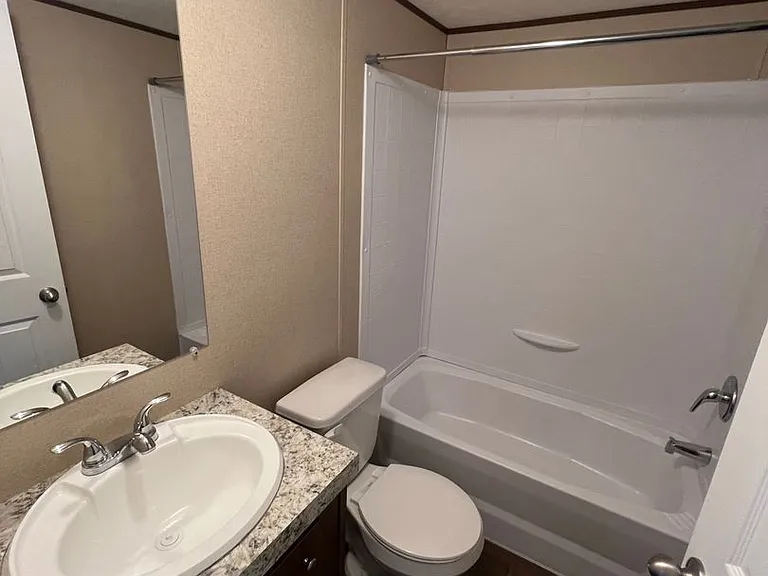 510 N 19th St #29 — Photo 19