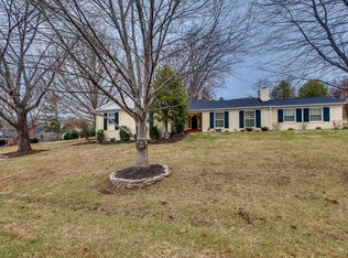 5209 Hempstead Rd, Louisville, KY 40207