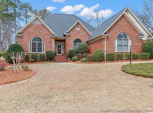 594 Broyhill Rd, Fayetteville, NC 28314