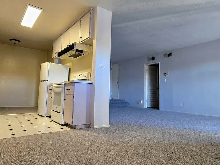 277 Pleasant St #317 — Photo 16