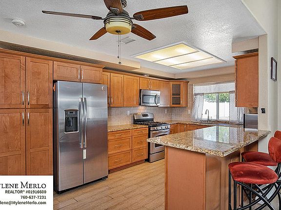 5th image of 39330 Calle San Clemente