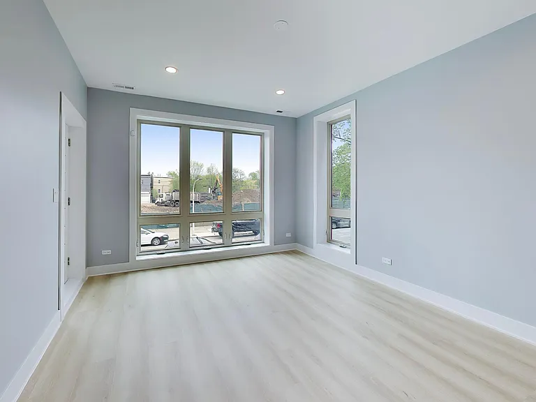 6548 S Maryland Ave #2 — Photo 16