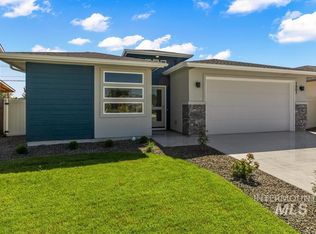 1807 E Grayson St, Meridian, ID 83642