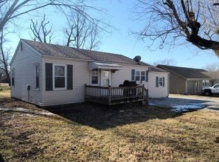 114 E Maple St, Polo, MO 64671