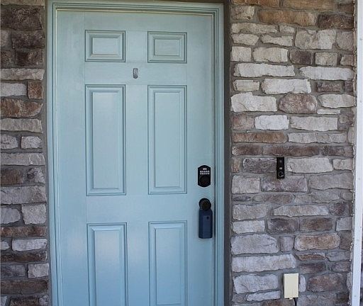 2nd image of 1208 SW 38th St