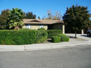 895 Nottingham Dr, Manteca, CA 95336
