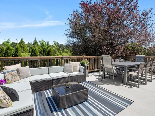 4147 Hawkes Ave, Saanich, BC V8Z 3Y9
