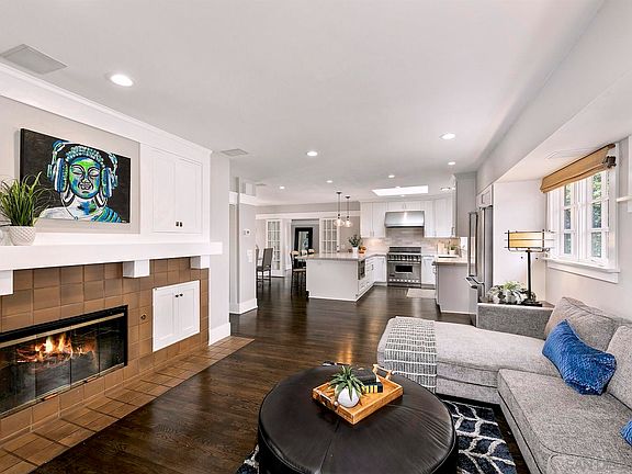 5th image of 4355 Hortensia St