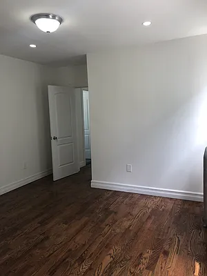 Rented by Keller Williams NYC | media 25