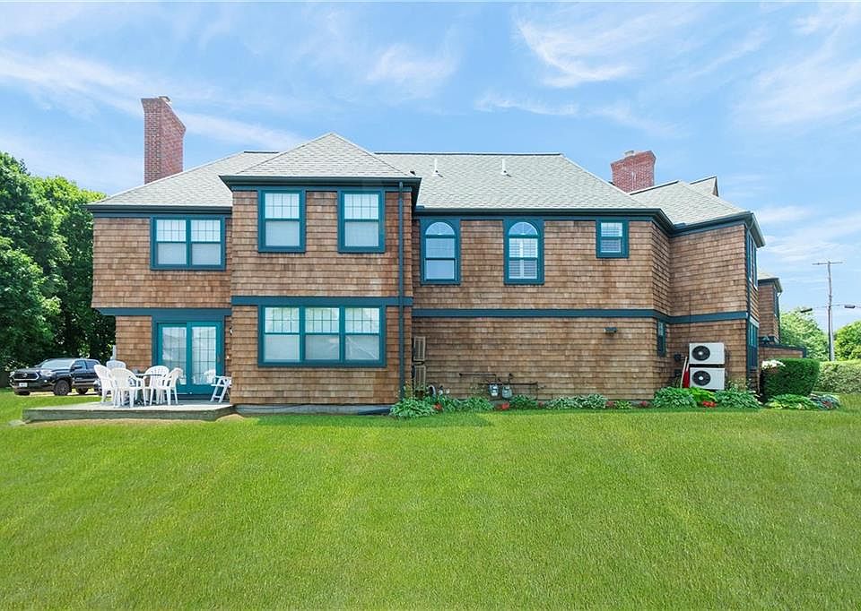 1st image of 13 Gardencourt Dr