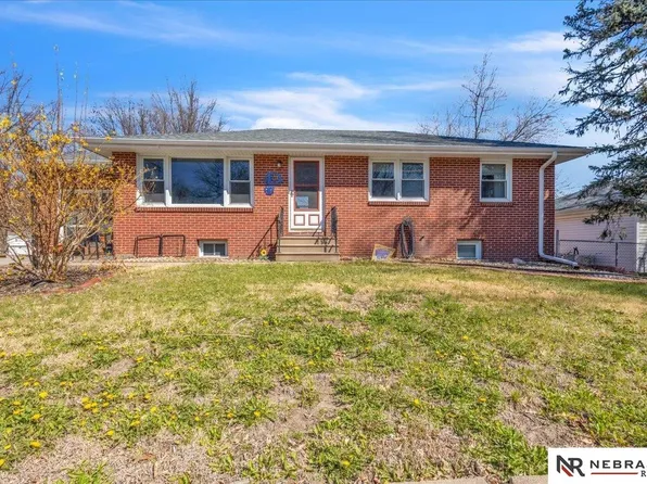 5700 Vine St, Lincoln, NE 68505