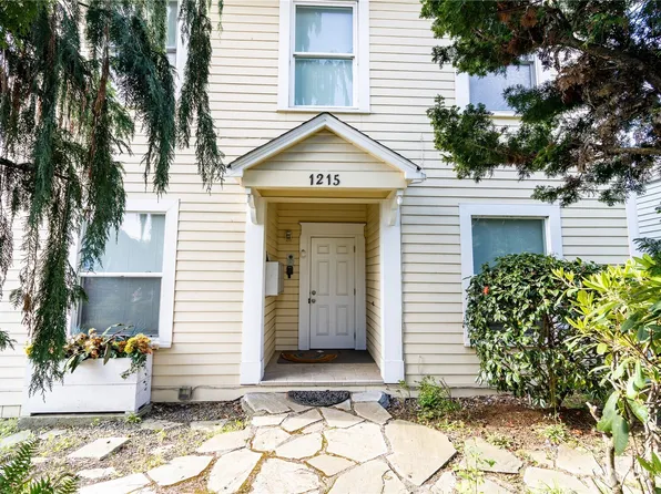 1215 Burwell Street, Bremerton, WA 98337