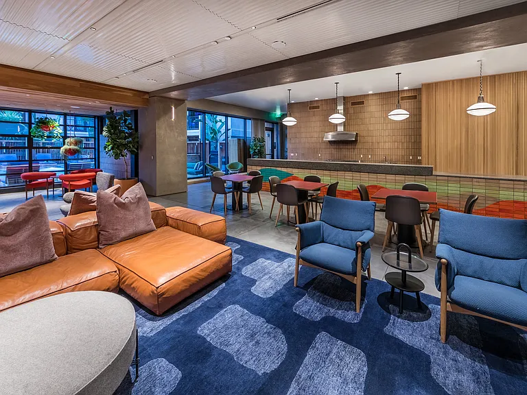 El Centro Apartments and Bungalows — Photo 22