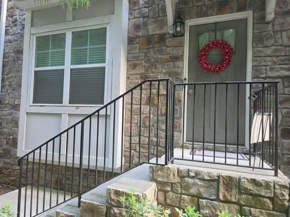 255 Ismal Dr SW, Atlanta, GA 30331