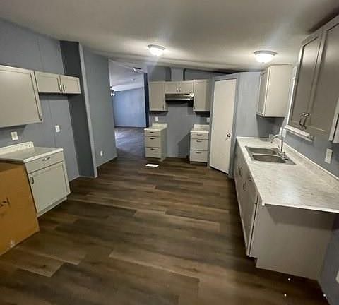 2nd image of 15219 Paradise Cove Dr
