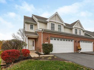 317 Sandholm St, Geneva, IL 60134