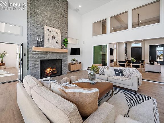 5th image of 13525 Random Ridge Vw