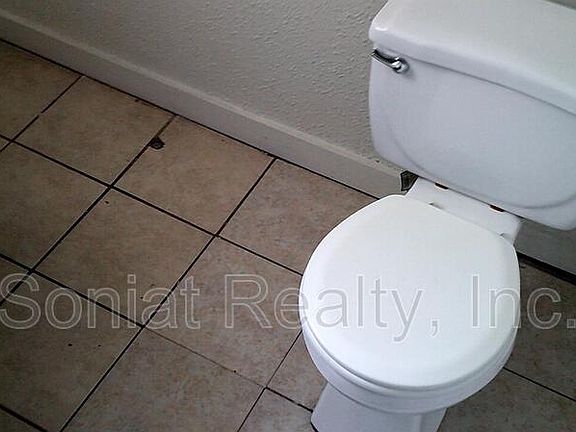 5th image of 8625 Nelson St #8625