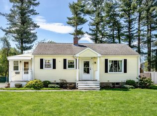 71 Harvey Johnson Dr, Agawam, MA 01001
