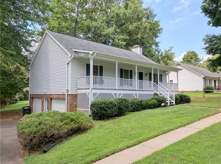 930 Hazelwood Dr, Winston Salem, NC 27103