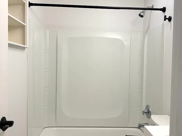 5220 California Ave SW #31 — Photo 8