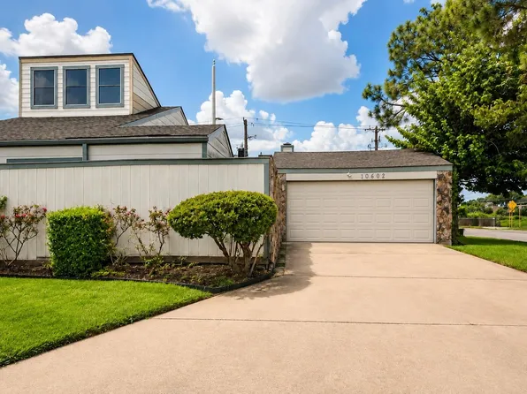 10602 Sandpiper Dr, Houston, TX 77096