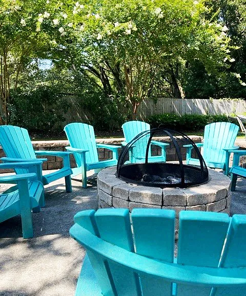 Avalon Apartments — Photo 9