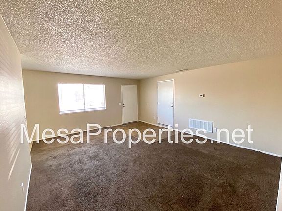 3rd image of 14945 Yucca Ave #A