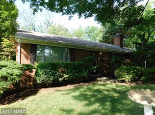 3605 Embassy Ln, Fairfax, VA 22030