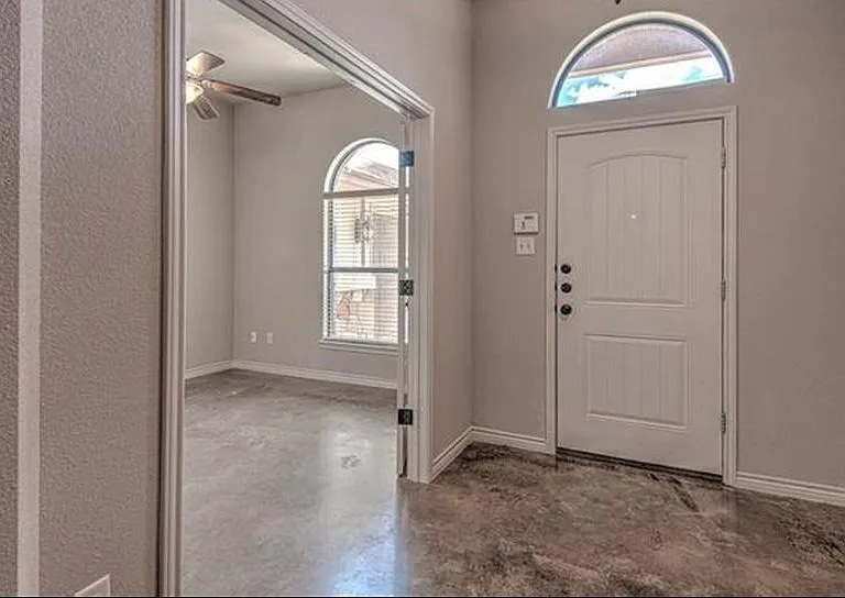 7107 Andalucia Ln — Photo 29