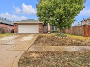 815 Bastrop Dr, Arlington, TX 76002