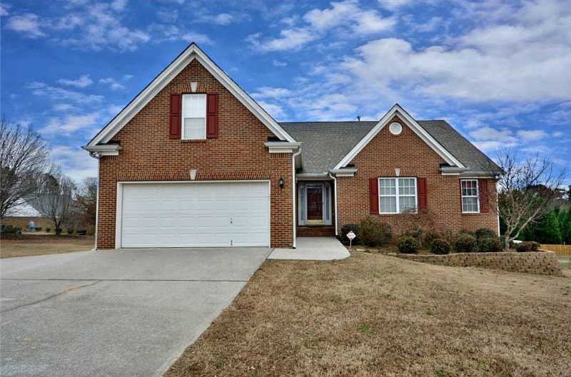 1st image of 2765 Jay Oak Dr