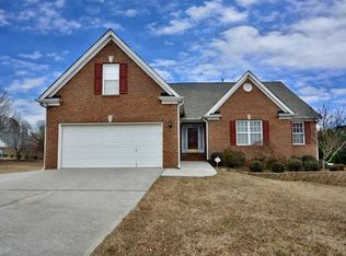 2765 Jay Oak Dr, Dacula, GA 30019