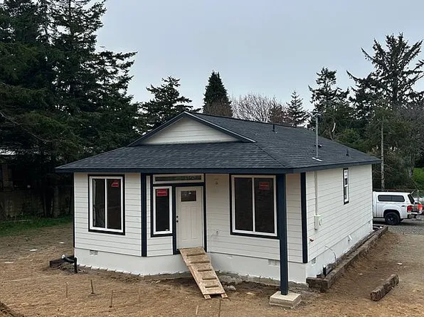 354 N Wasson, Coos Bay, OR 97420