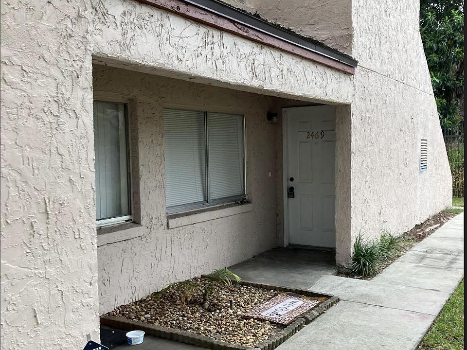 2nd image of 2469 Lakeway Branch Dr #2007
