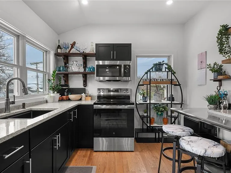 97 Eustis Ave #2 — Photo 8