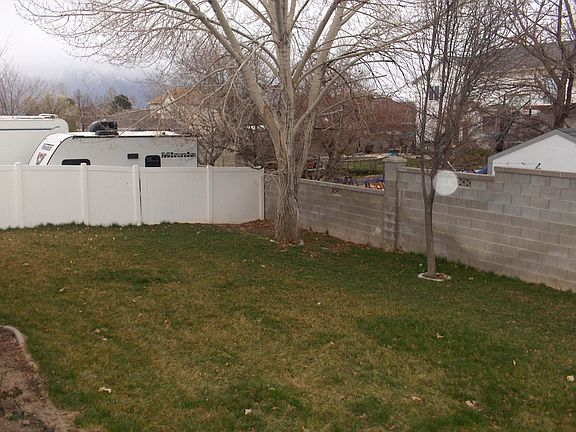 4th image of 2363 W Jordan Haven Ct