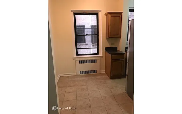 Sold by Douglas Elliman | media 13