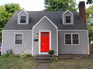 527 Adams St, Manchester, CT 06040